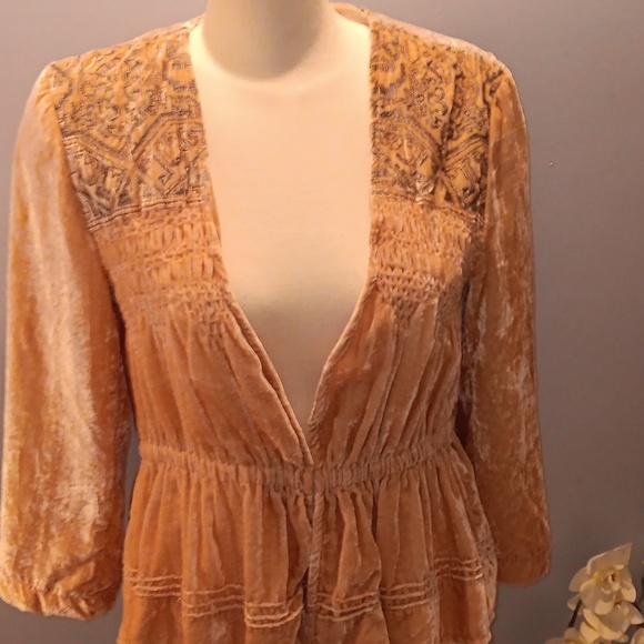 HOST PICK Anthropologie elevenses salmon pink velour embroidered blazer - Picture 4 of 8